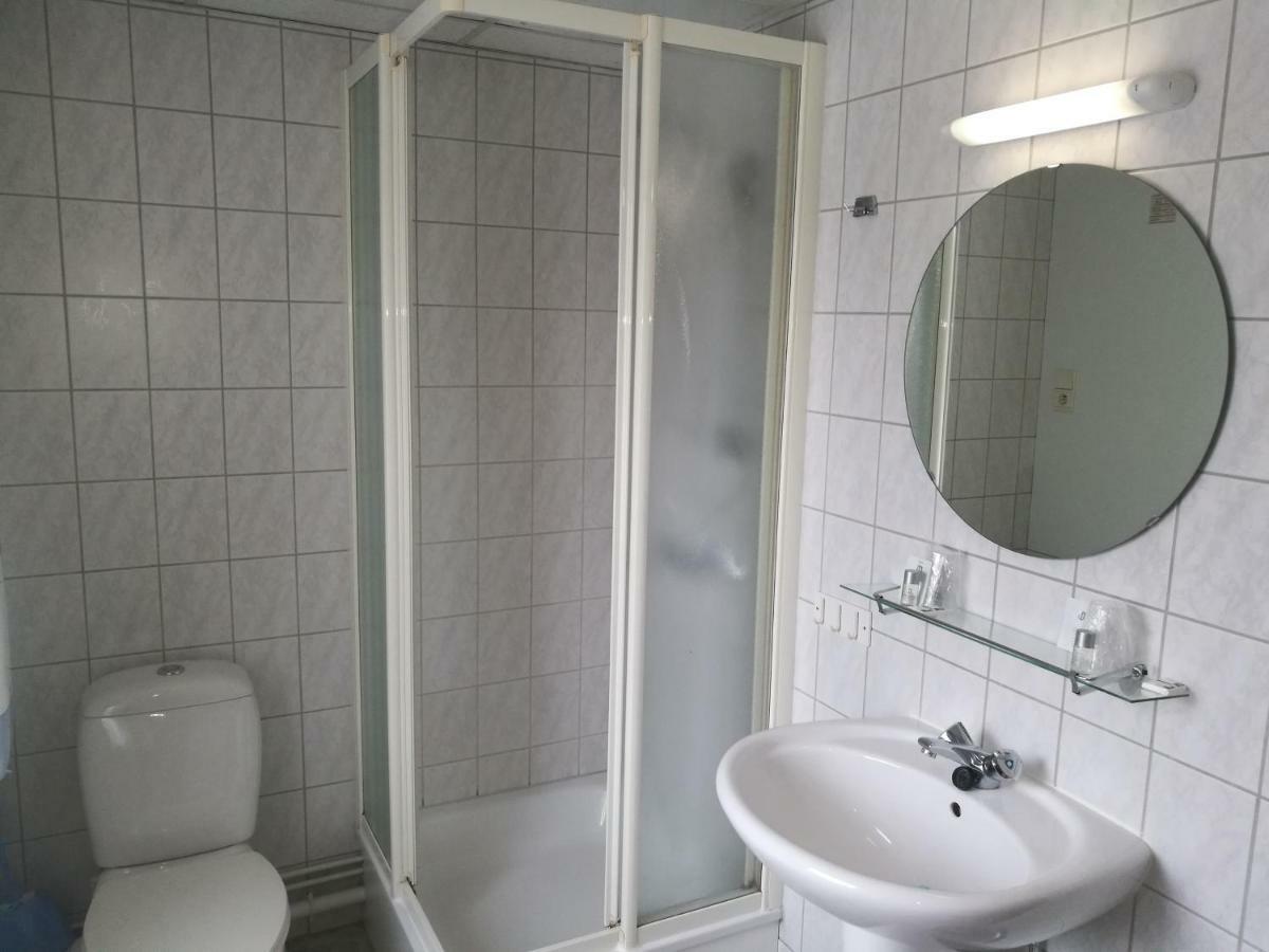 Chez Phil Hotel Robertville Bilik gambar